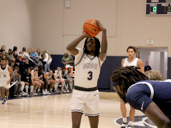 Penn State DuBois junior guard Niare Poplar attempts a free throw during a recent home game at the PAW Center.