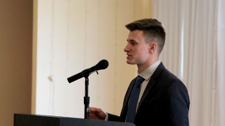Jason Plubell speaking during the 2022-23 scholarship luncheon