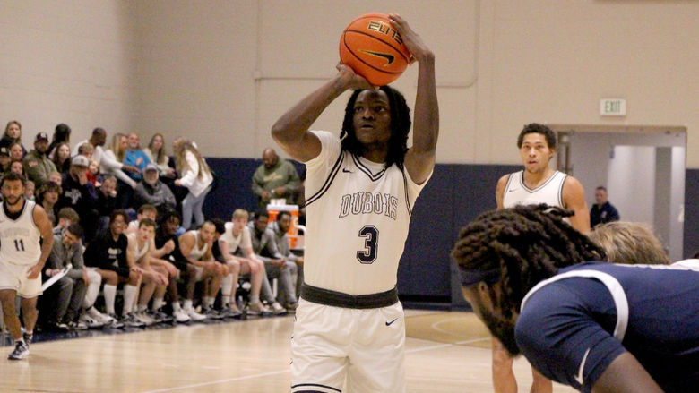 Penn State DuBois junior guard Niare Poplar attempts a free throw during a recent home game at the PAW Center.