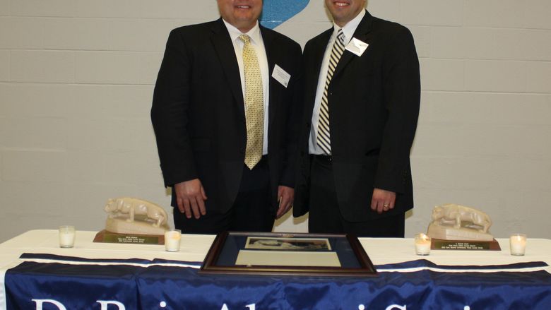 alumni_awards_2010_034_burnhams_and_allen