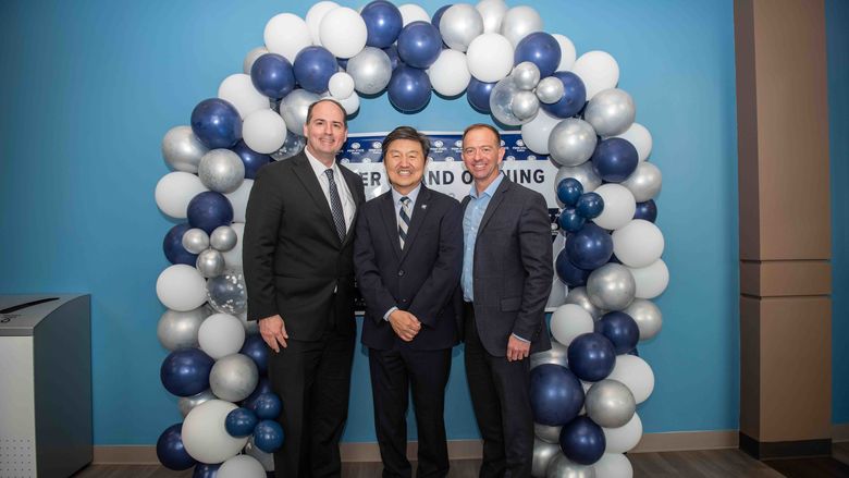 Chancellor Jungwoo Ryoo and speakers