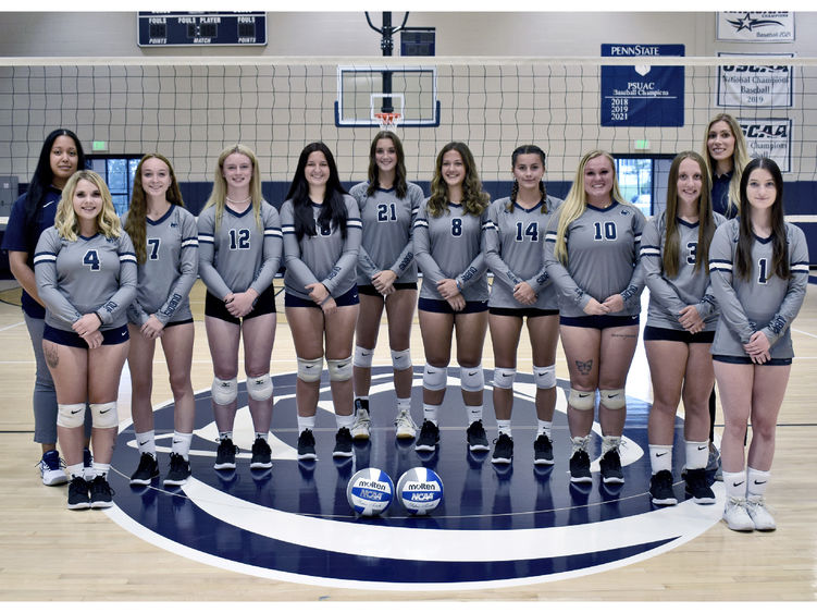 The team picture for the 2023 Penn State DuBois women’s volleyball team.