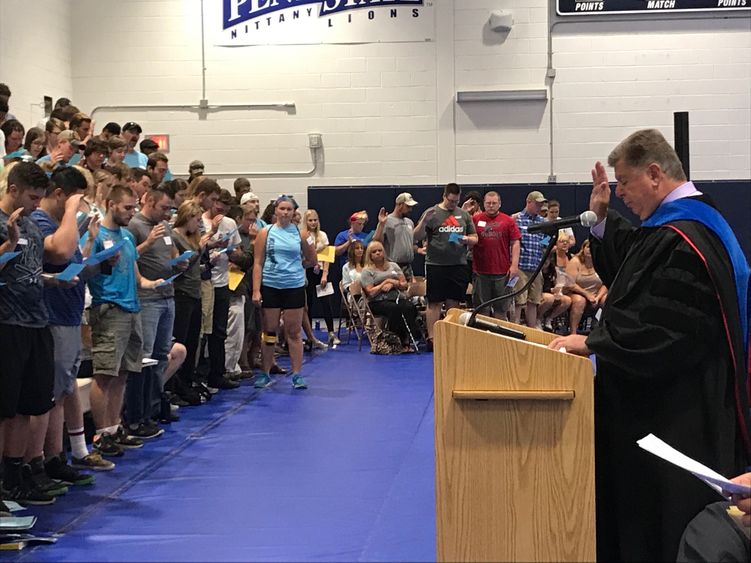 Chancellor M. Scott McBride led freshmen in the Penn State DuBois Induction Pledge