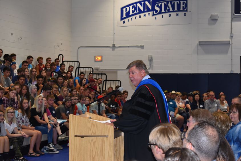Chancellor M. Scott McBride welcomed new students and their families.